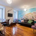 Amazing Camões Apartment - Chiado, Lisbon